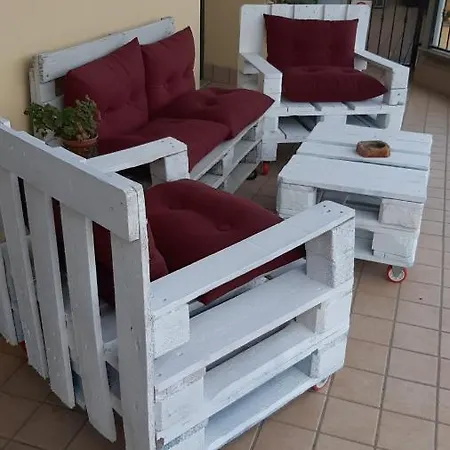 Πανσιόν Airport 4*